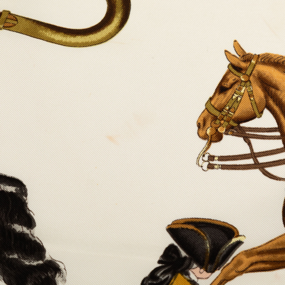 Pre-Loved Hermes Reprise Silk Scarf 90 - Picture 7 of 10